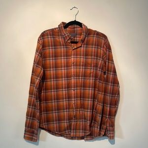 Vince Long Sleeve Plaid Button-Down Shirt (Medium)